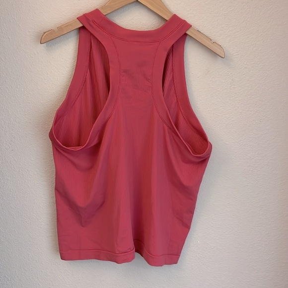 Athleta crop tank size 2X - Picture 3 of 4
